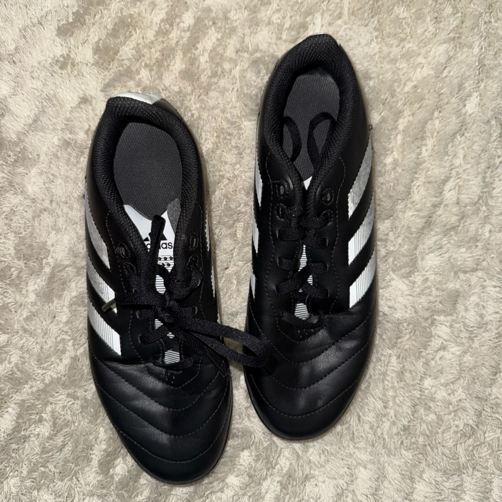 Adidas Women’s Black and White Sneakers